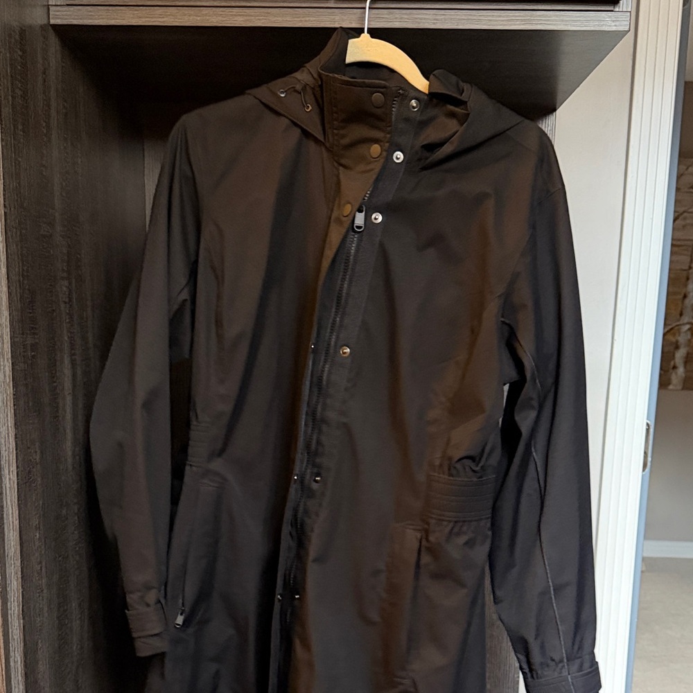 Athleta Black Hooded Rain Jacket - Picture 7 of 7